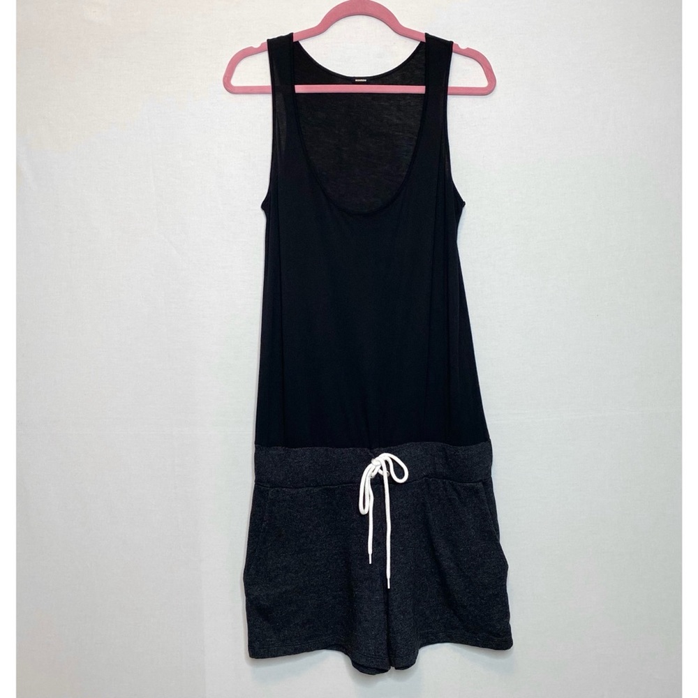 MONROW black & dark gray romper 🖤
